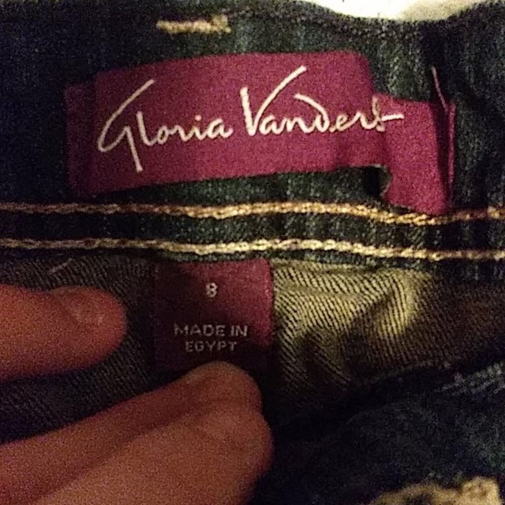 Jeans - Picture 2 of 3